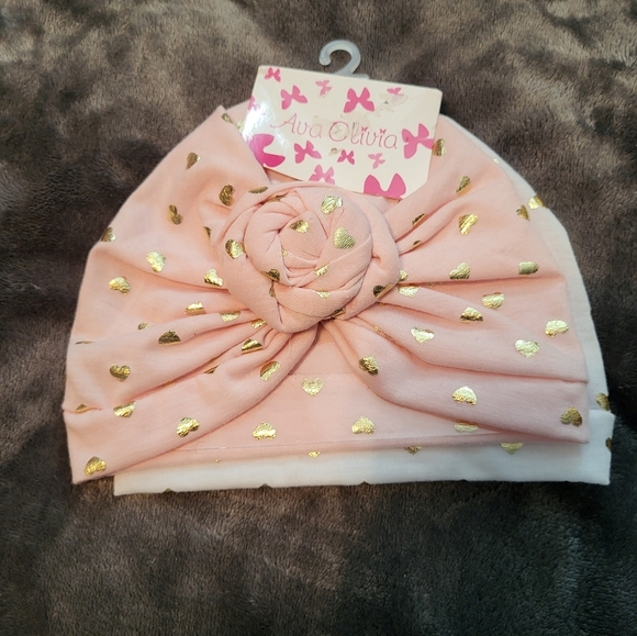 🩷 3/$15 Girls (12M) Carter's 4-piece Bundle, Onesie, Pants & 2-piece Hat Set - Picture 6 of 7